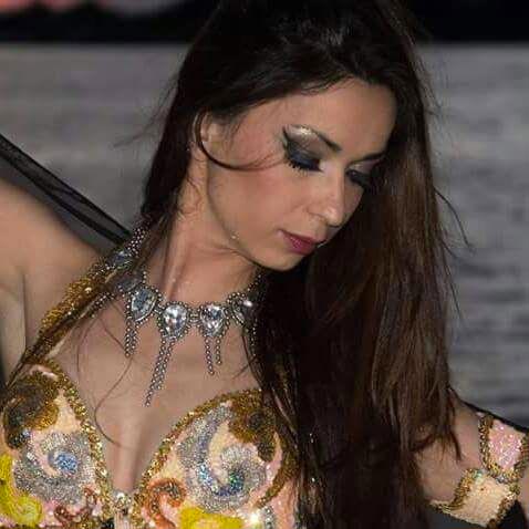 Maestra Raissa Lezzi. Danza del Ventre